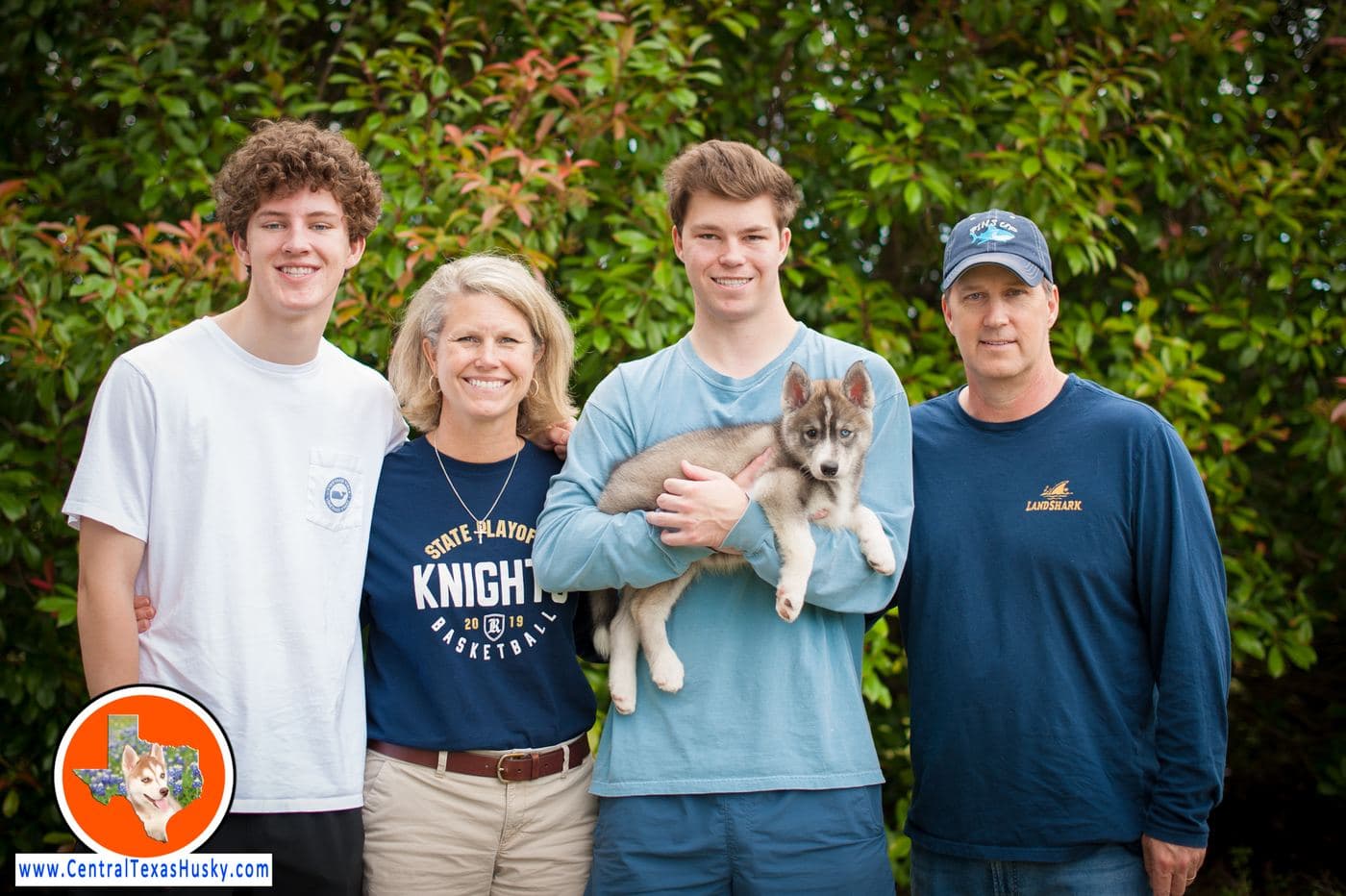 Central Texas Husky family pickup and puppy update photo 20